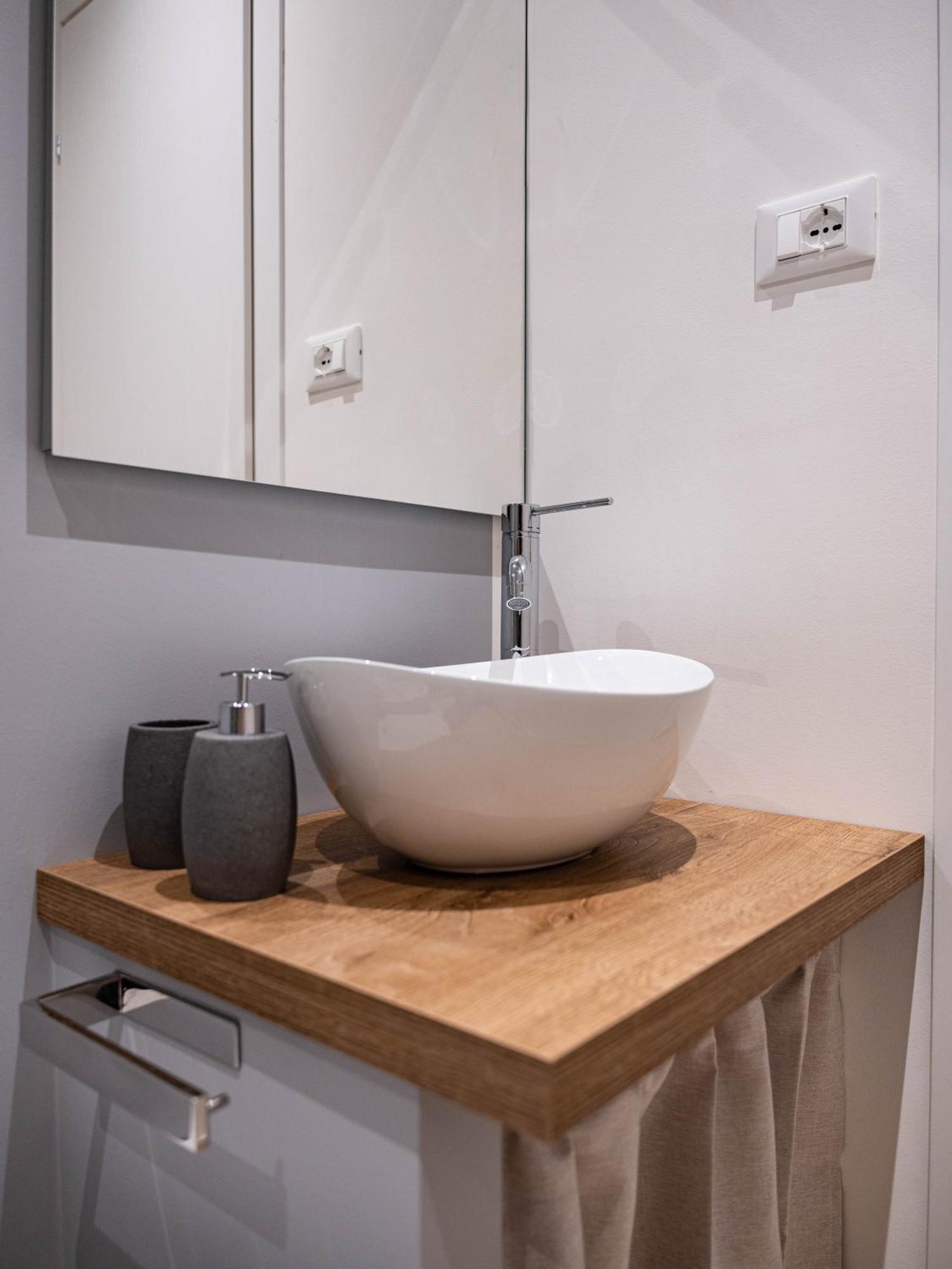 Moor Assarotti Suites - Genova City Center Extérieur photo